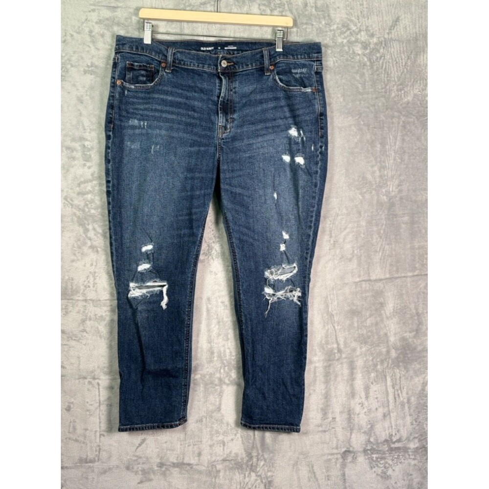Old Navy Mid Rise Boyfriend Distressed Cropped Jeans Size 16
